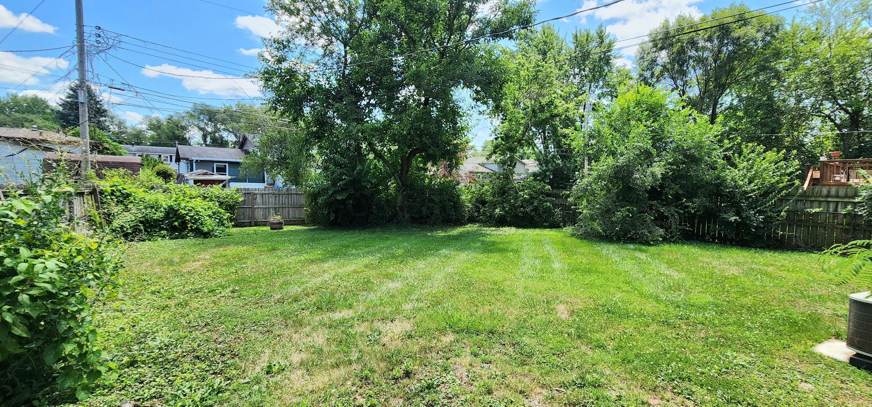 3322 Norwalk Road Columbus, OH 43207 - Photo 6 of 33 Back Yard