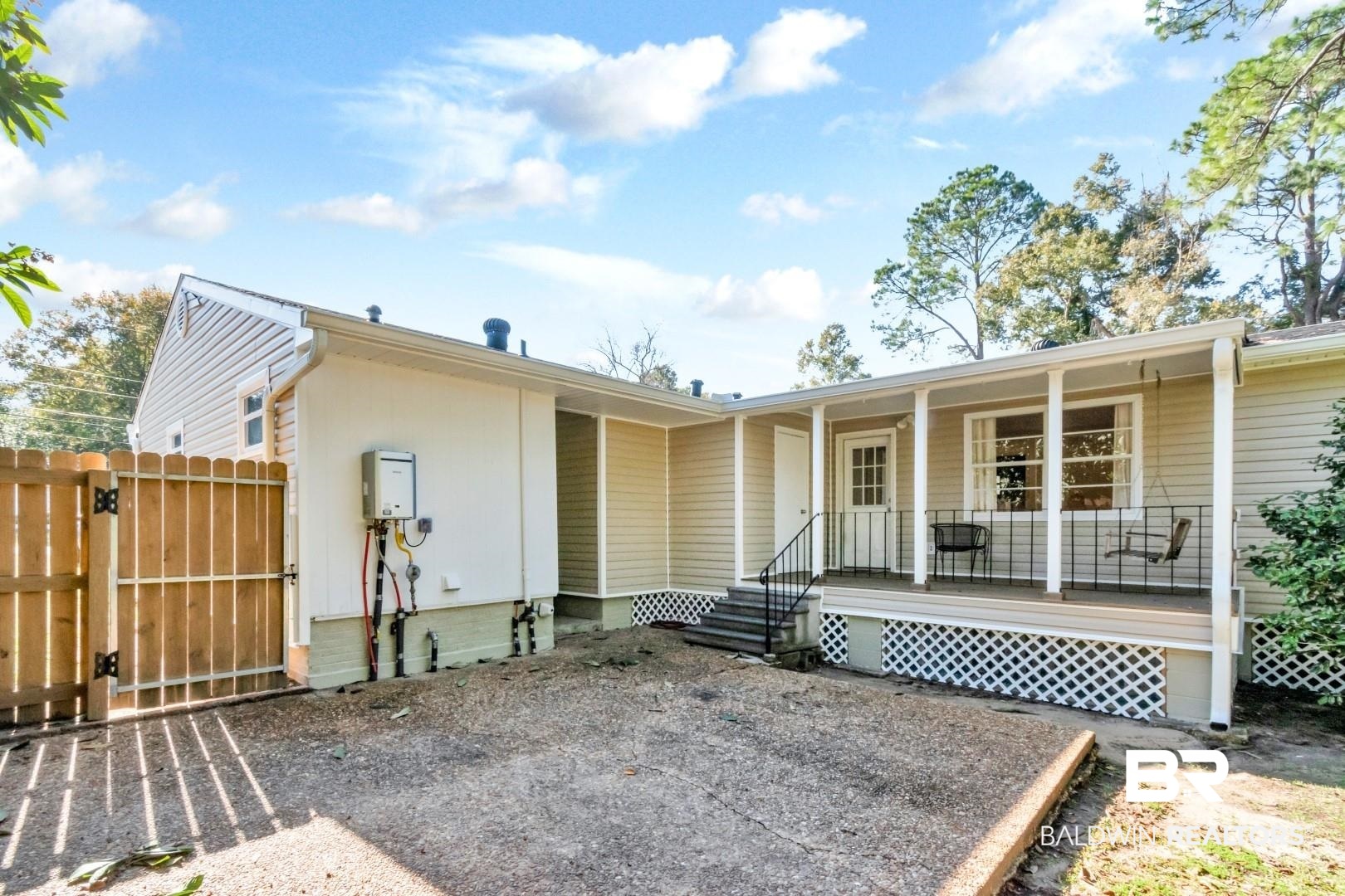 5412 South Norden Drive Mobile, AL 36608 - Photo 11 of 38 View of front of home featuring a porch