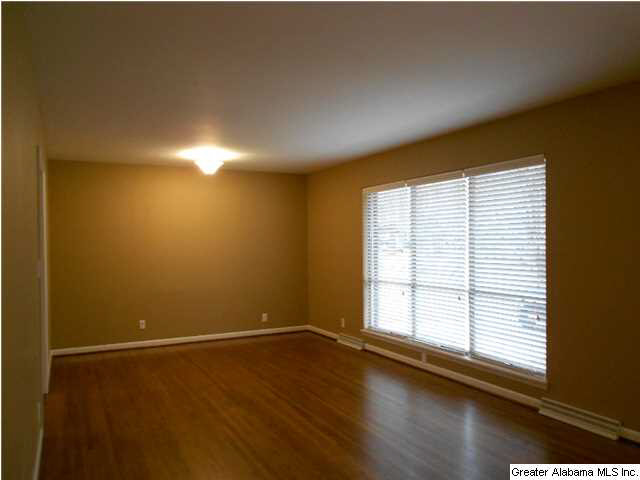 257 Pineywood Road Gardendale, AL 35071 - Photo 2 of 10