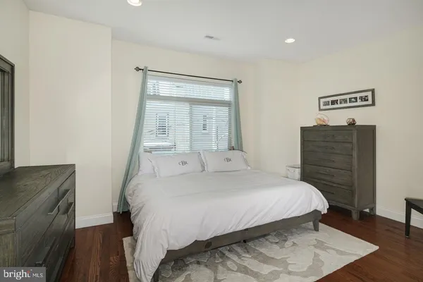 $3,100 | 1937 West George Street, Philadelphia, PA 19130
