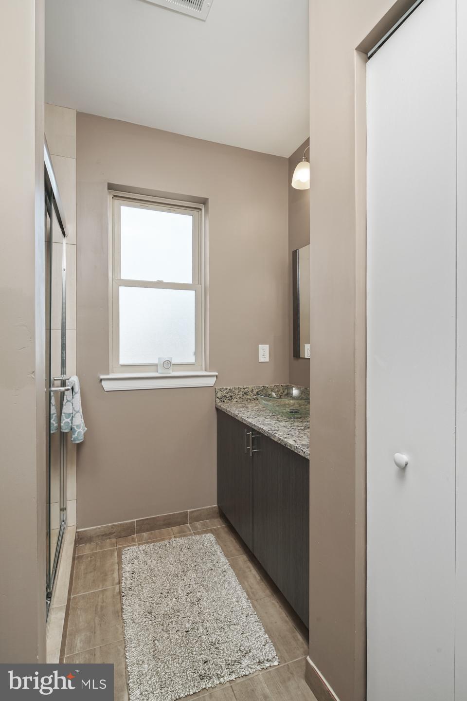 1937 West George Street Philadelphia, PA 19130 - Photo 27 of 33