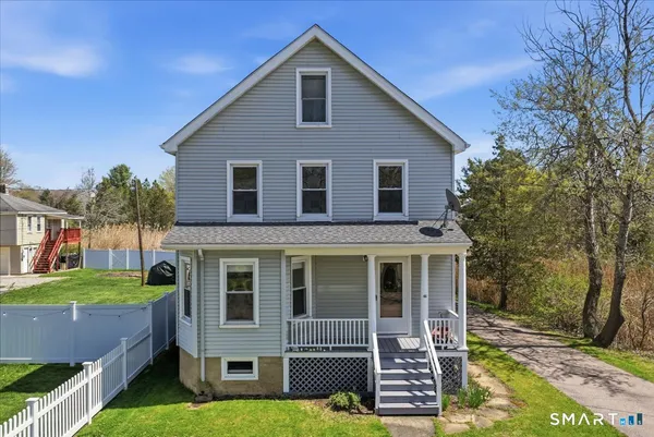 $625,000 | 46 Hatch Street, Stonington, CT 06355