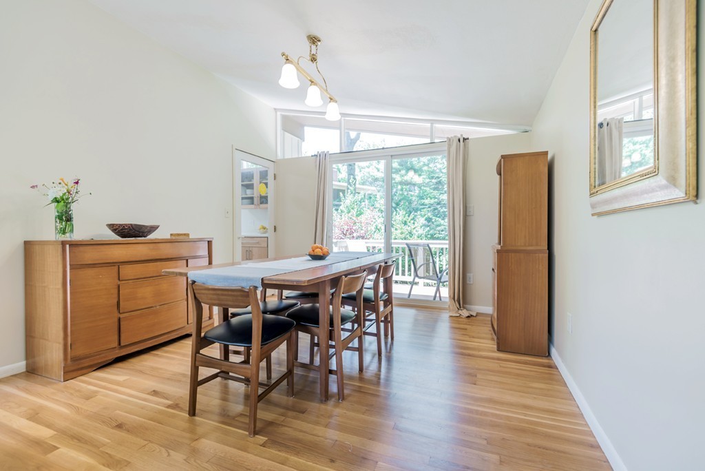 8 Mayflower Road Andover, MA 01810 - Photo 6 of 26 Gallery Image 6