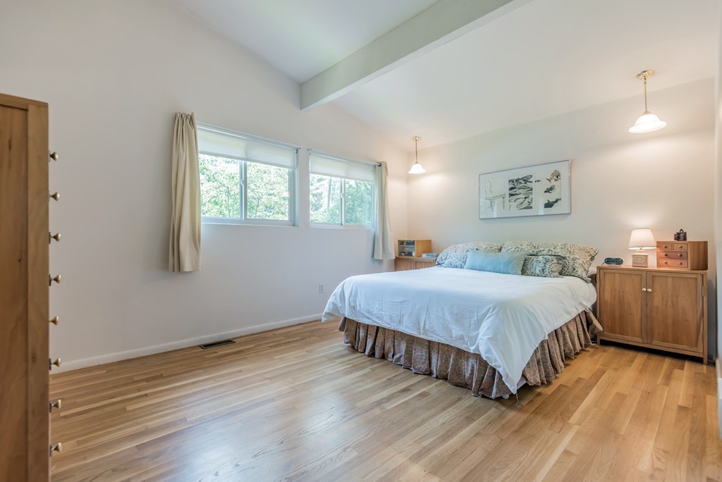 8 Mayflower Road Andover, MA 01810 - Photo 10 of 26 Gallery Image 10
