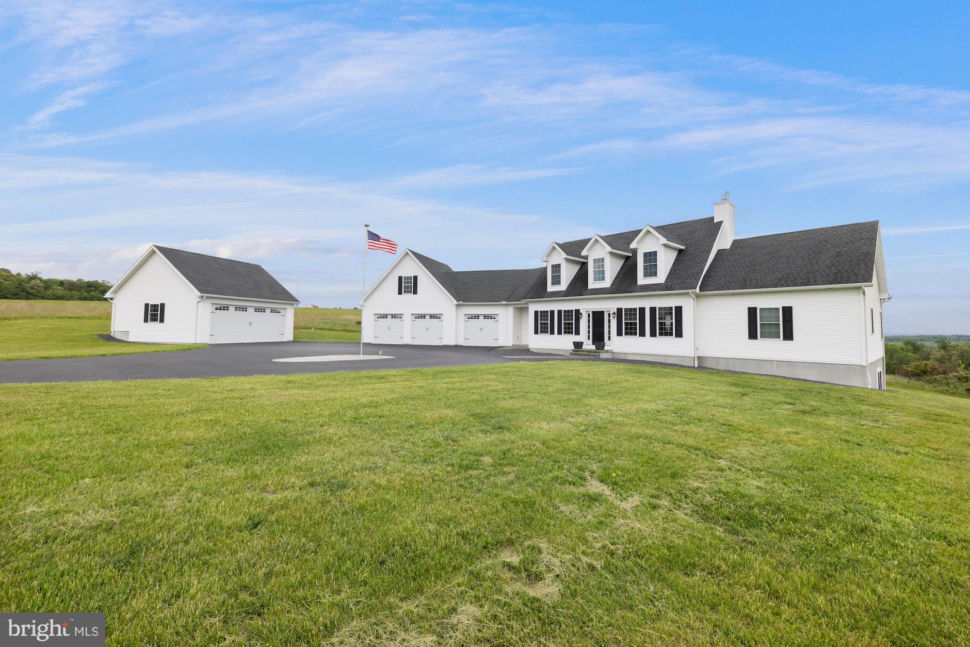 389 Carr Hill Road Gettysburg, PA 17325 - Photo 1 of 70