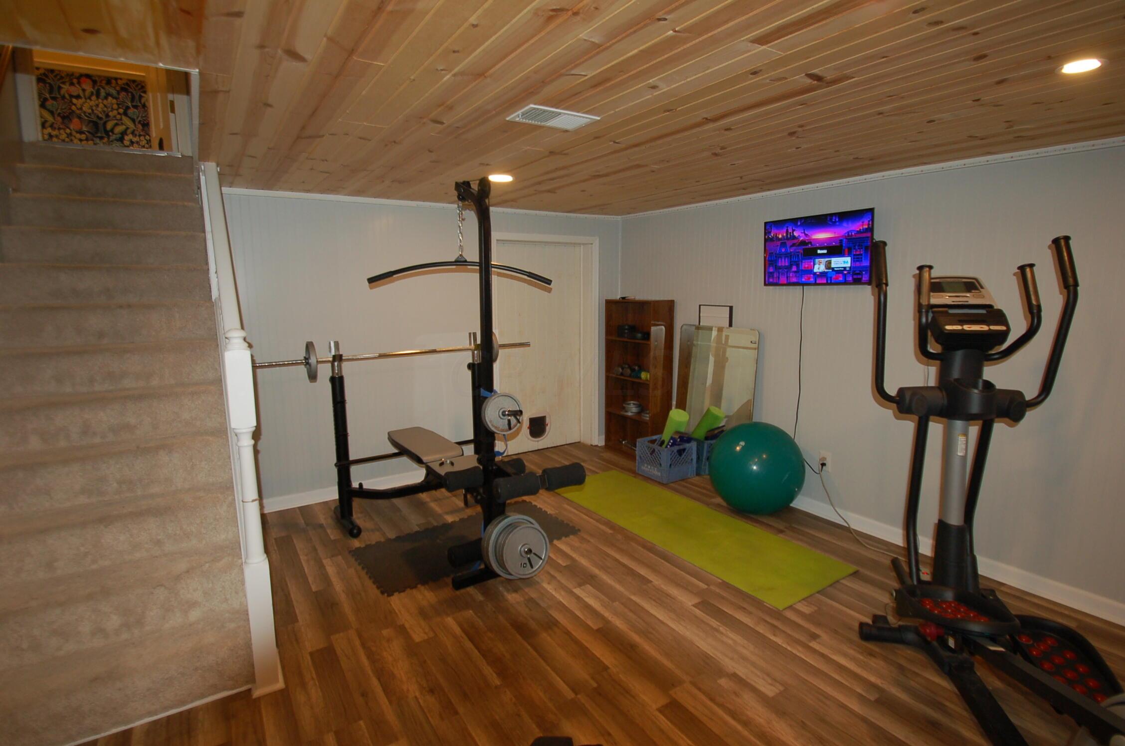 3225 Smiley Road Columbus, OH 43221 - Photo 44 of 60 DSC_0047