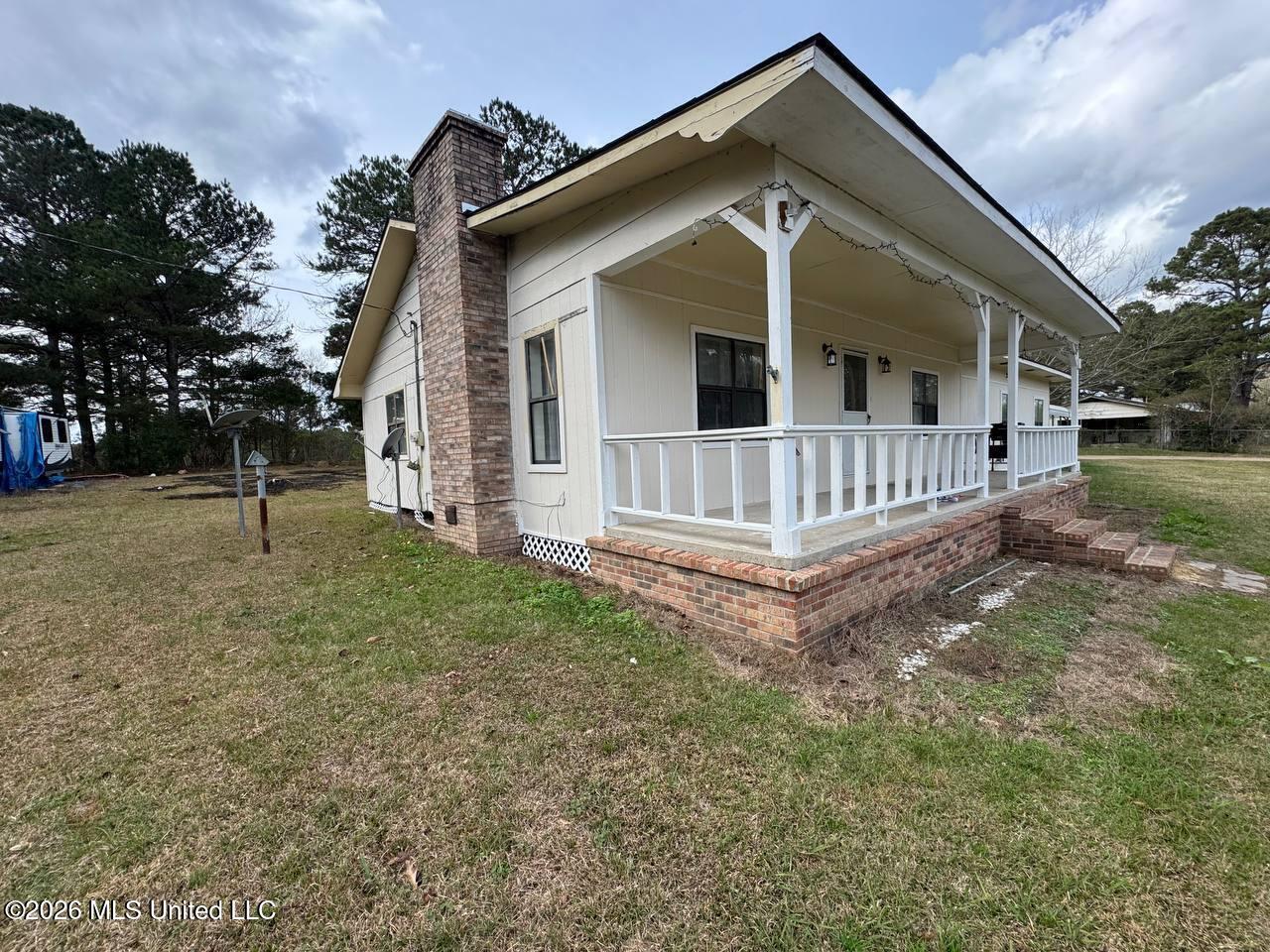 1636 Highway 583 Jayess, MS 39641 - Photo 2 of 23 01