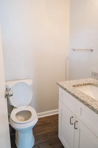 $1,300 | 216 North Hollywood Street, Unit 4, Memphis, TN 38112