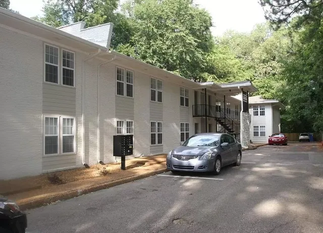$1,250 | 216 North Hollywood Street, Unit 4, Memphis, TN 38112