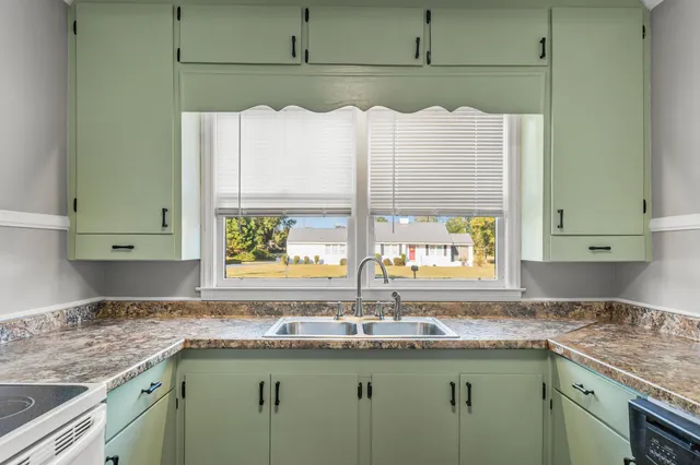 $144,000 | 157 Azalea Avenue, Bamberg, SC 29003