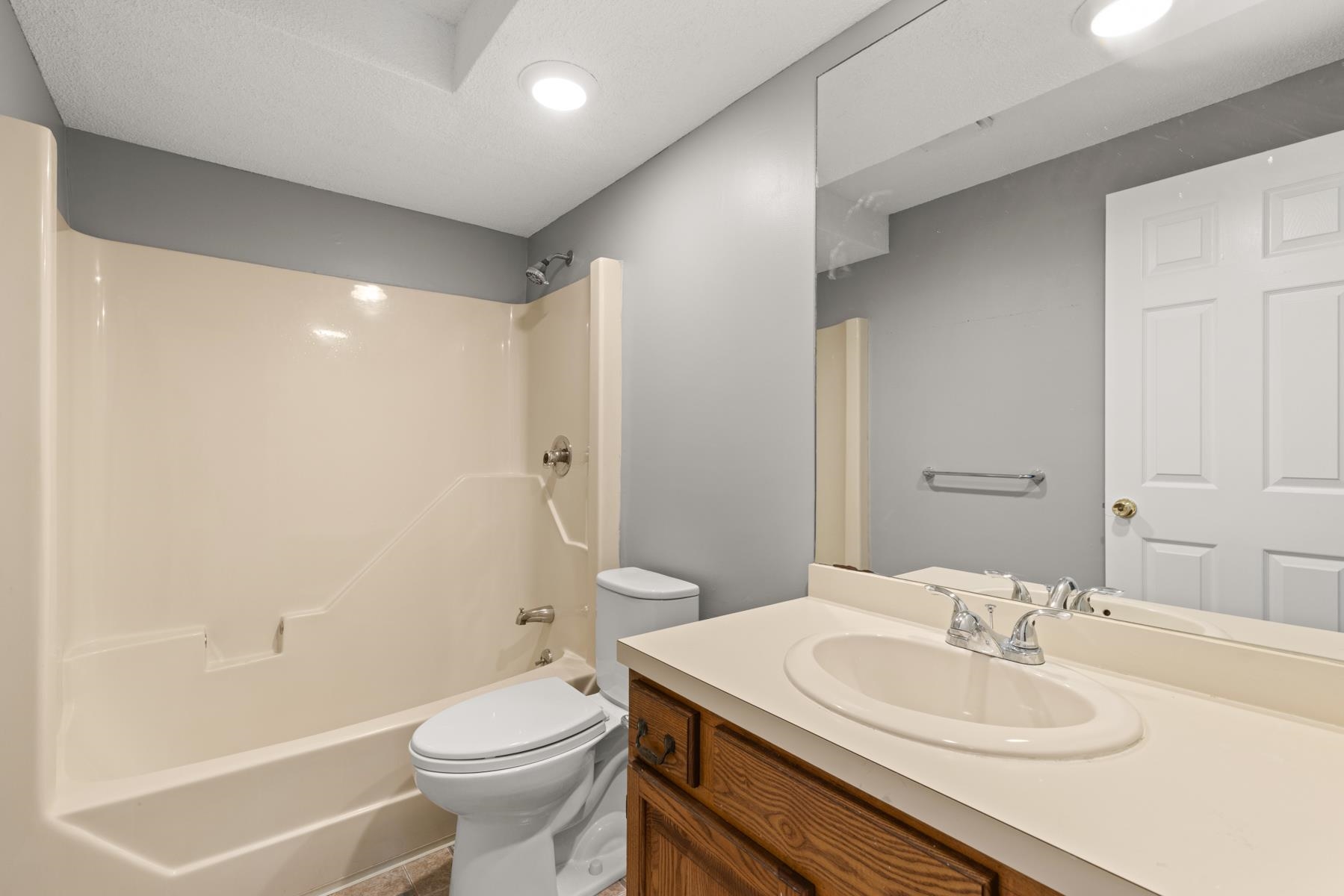 50 Brookside Drive, Unit P1 Exeter, NH 03833 - Photo 20 of 23