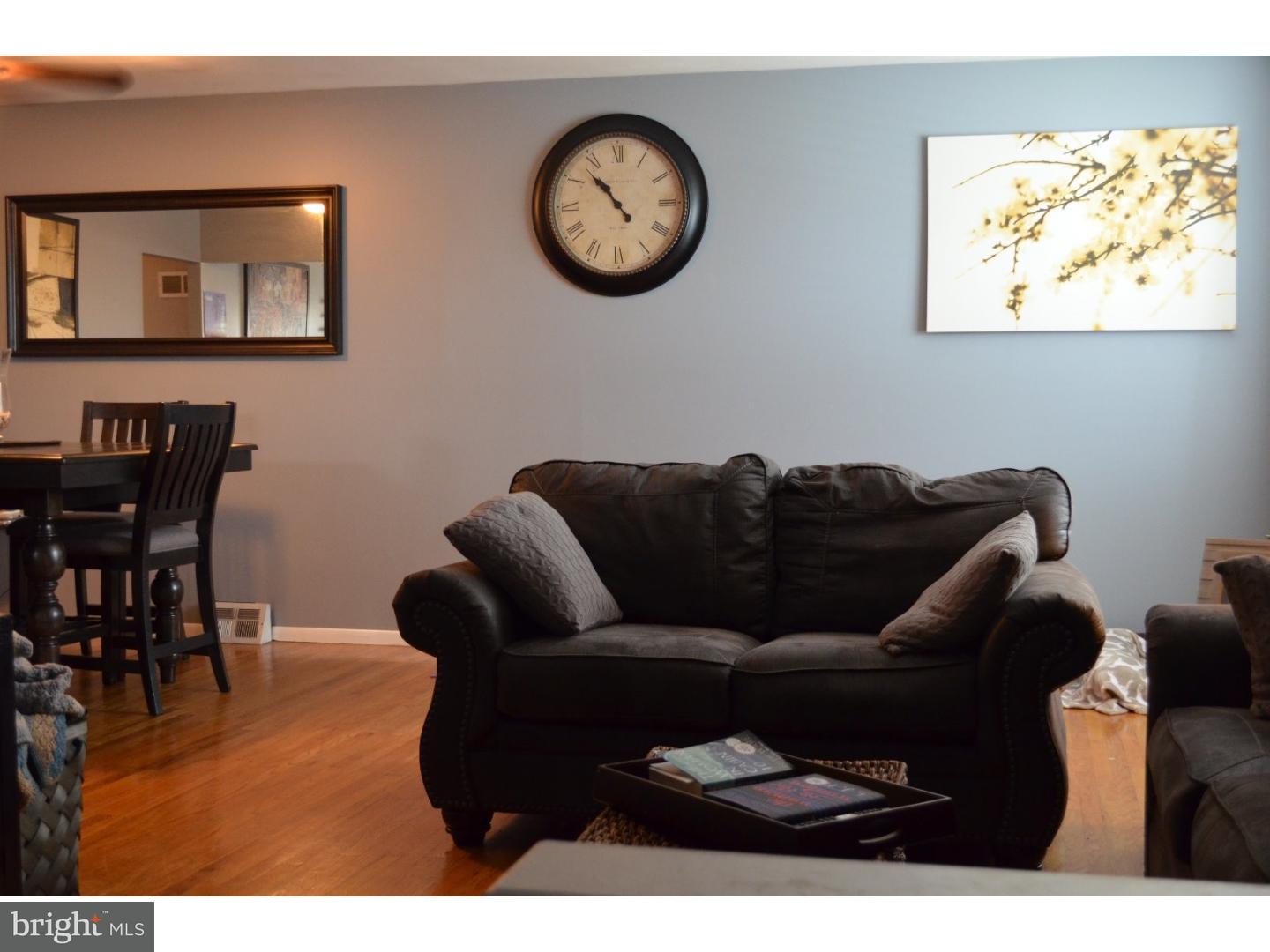9820 Hardy Road Philadelphia, PA 19115 - Photo 3 of 25 Gallery Image 3
