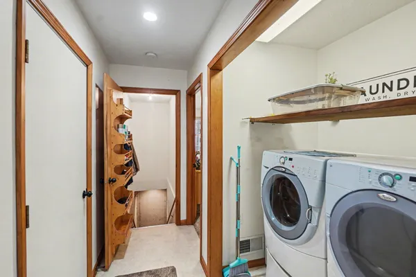 $269,000 | 445 Pettibone Drive, Bitely, MI 49309