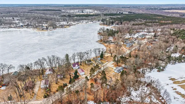 $269,000 | 445 Pettibone Drive, Bitely, MI 49309