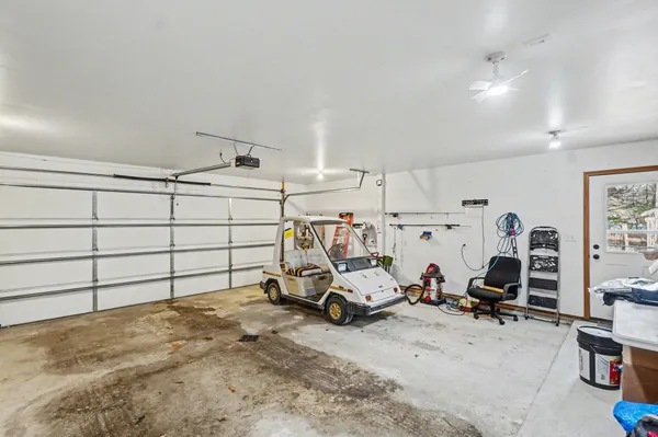 $269,000 | 445 Pettibone Drive, Bitely, MI 49309