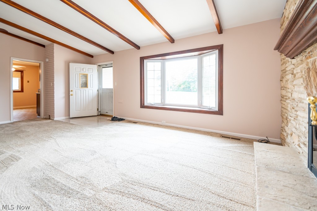 432 Nobottom Road Berea, OH 44017 - Photo 6 of 20 Bright open living room