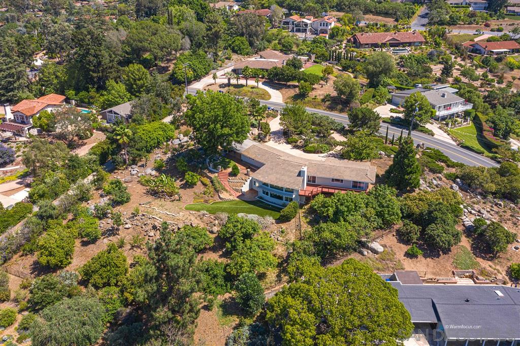 16229 Martincoit Road Poway, CA 92064 - Photo 4 of 25