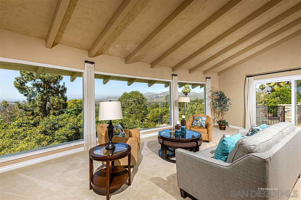 16229 Martincoit Road Poway, CA 92064 - Photo 8 of 25