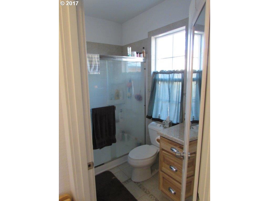 4967 Olalla Road Winston, OR 97496 - Photo 19 of 21