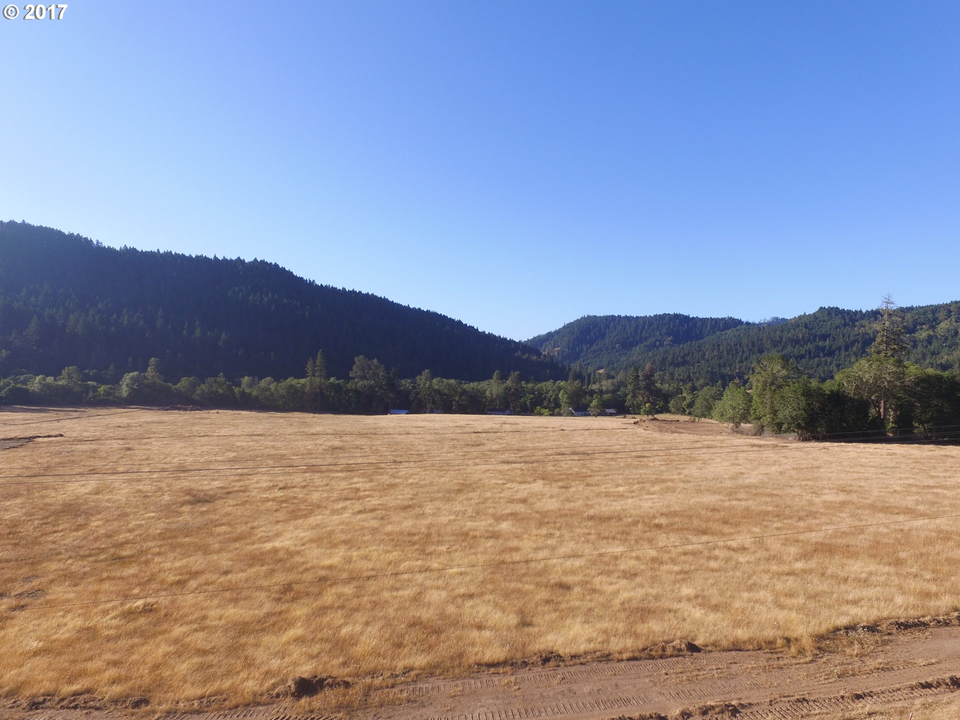 4967 Olalla Road Winston, OR 97496 - Photo 2 of 21