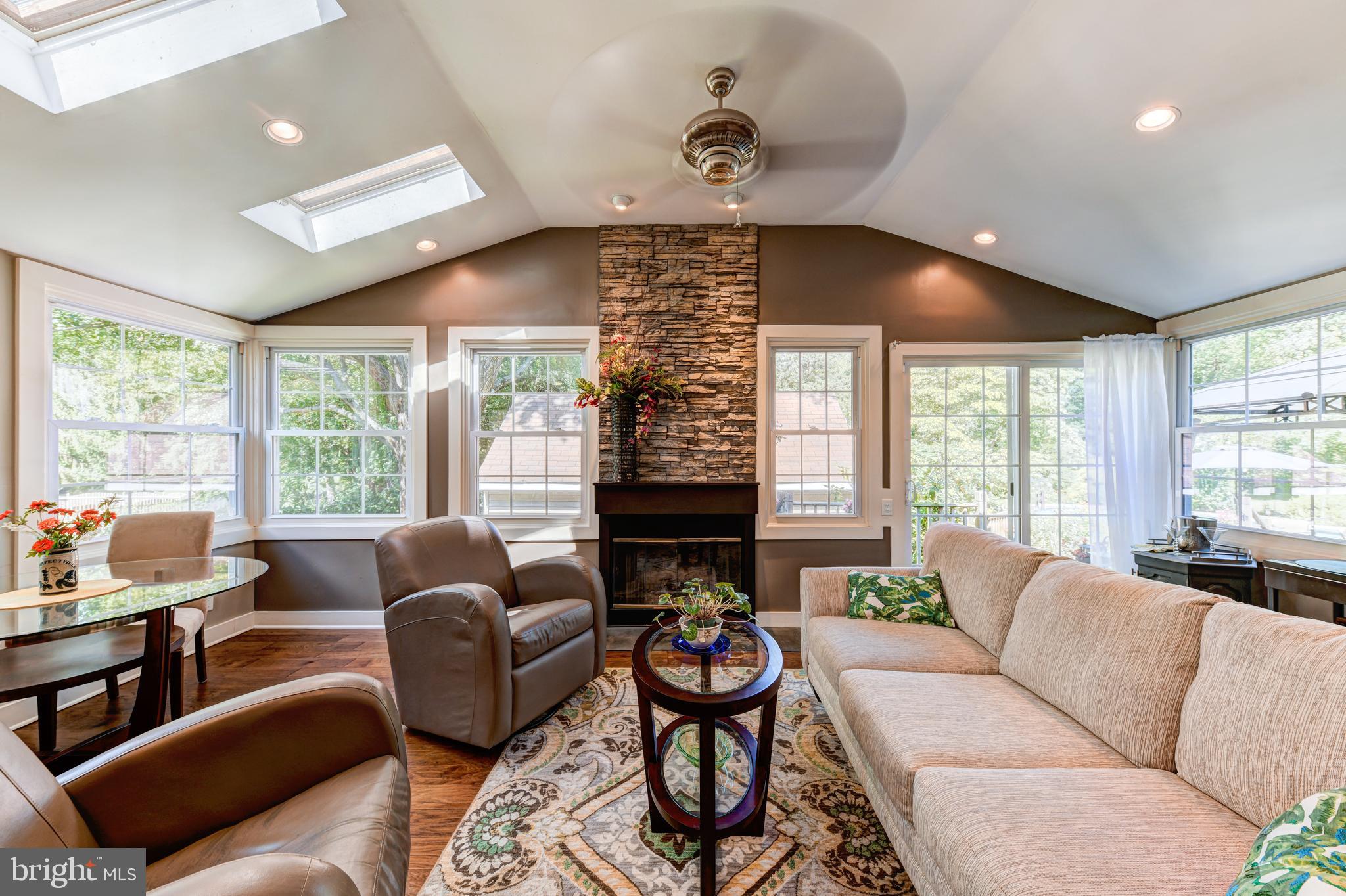 308 Park Road Ambler, PA 19002 - Photo 12 of 60 Great Room