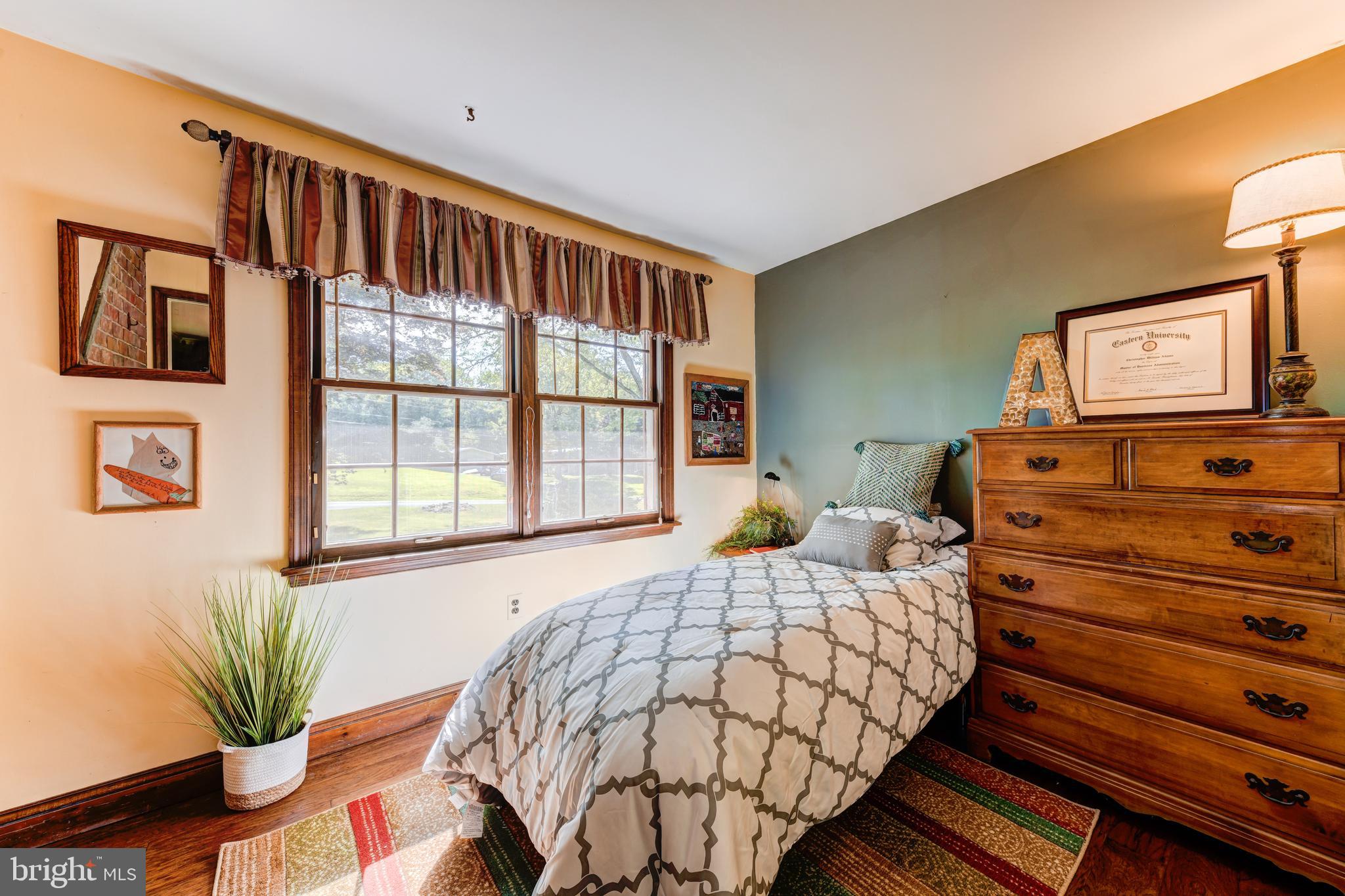 308 Park Road Ambler, PA 19002 - Photo 23 of 60 4th Bedroom