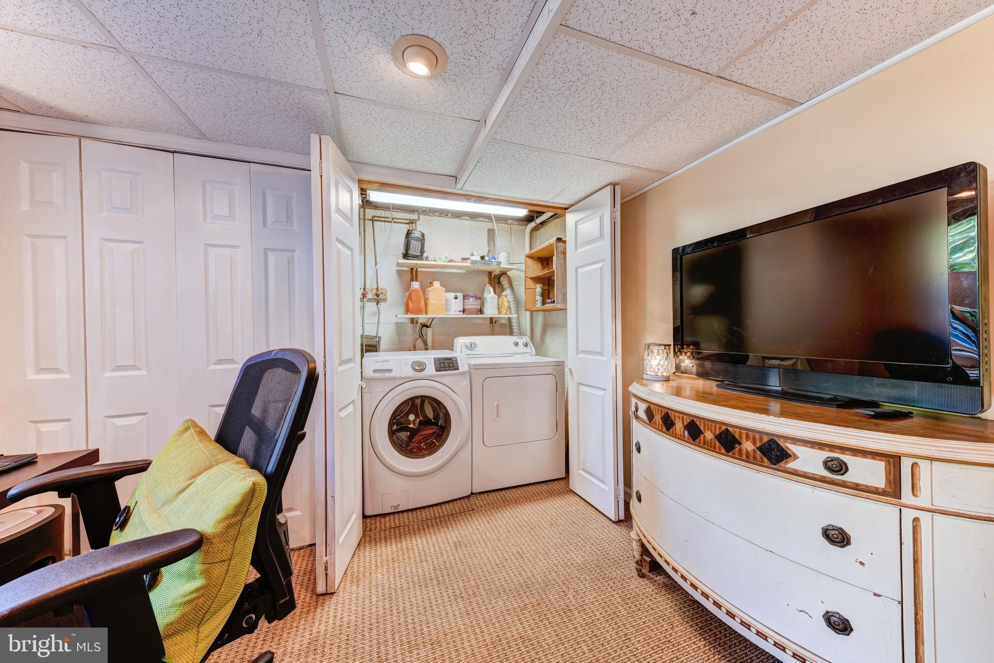 308 Park Road Ambler, PA 19002 - Photo 30 of 60 Laundry Room