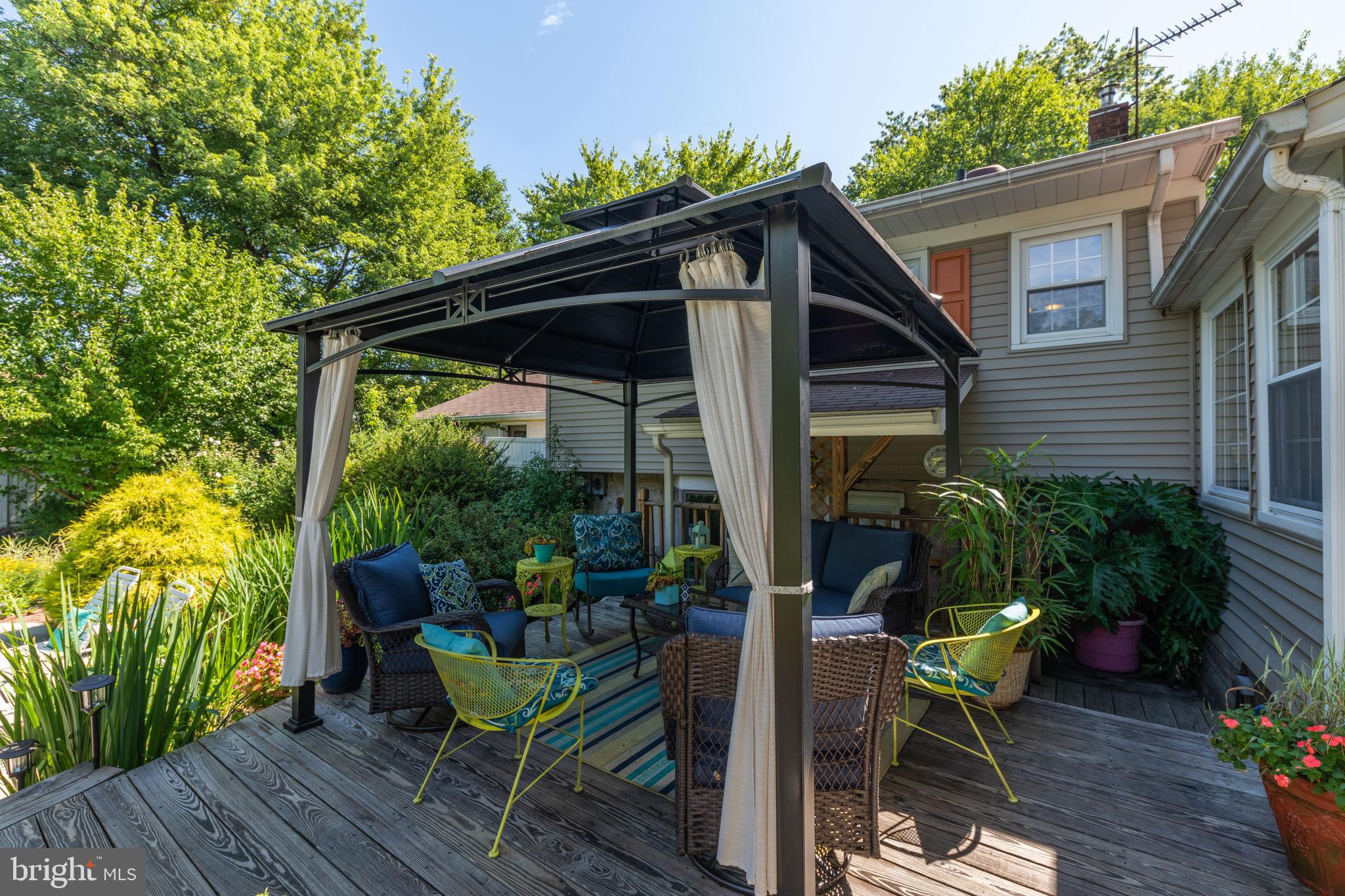 308 Park Road Ambler, PA 19002 - Photo 41 of 60 Back Yard Deck