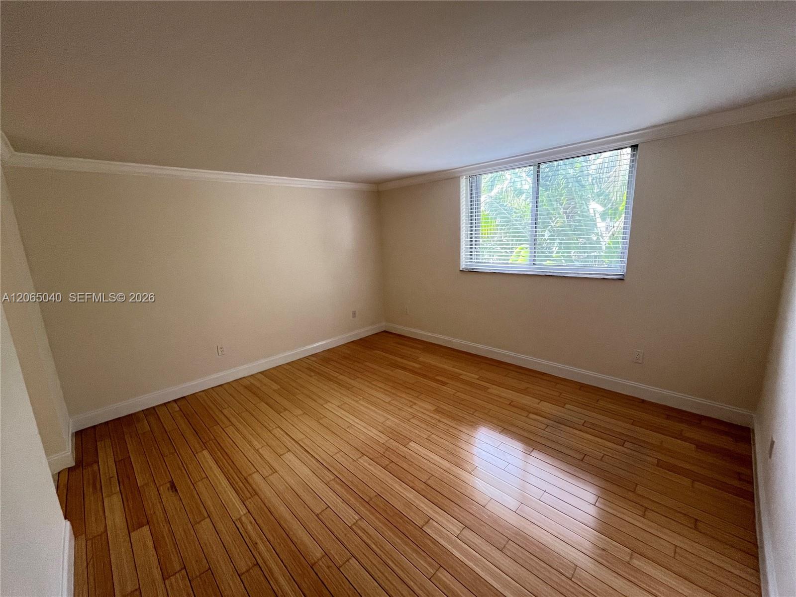 1605 Bay Road, Unit 403 Miami Beach, FL 33139 - Photo 13 of 23 BEDROOM