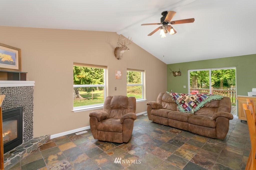5018 Storm Lake Road Snohomish, WA 98290 - Photo 19 of 25 Gallery Image 19