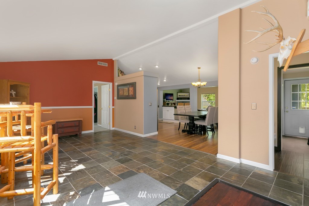 5018 Storm Lake Road Snohomish, WA 98290 - Photo 5 of 25 Gallery Image 5