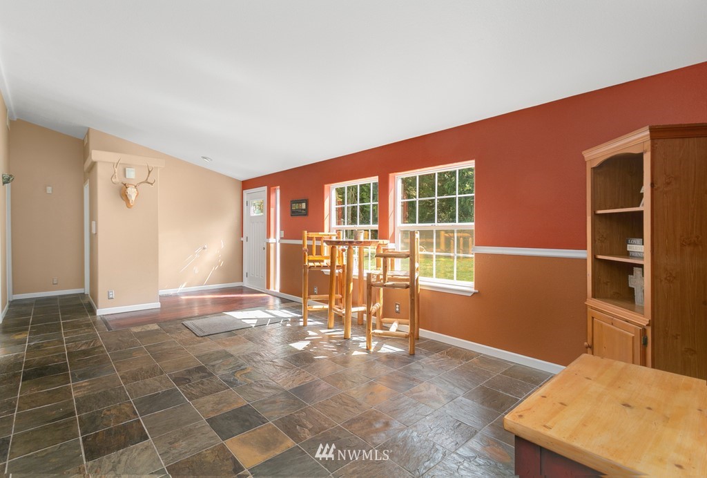 5018 Storm Lake Road Snohomish, WA 98290 - Photo 6 of 25 Gallery Image 6