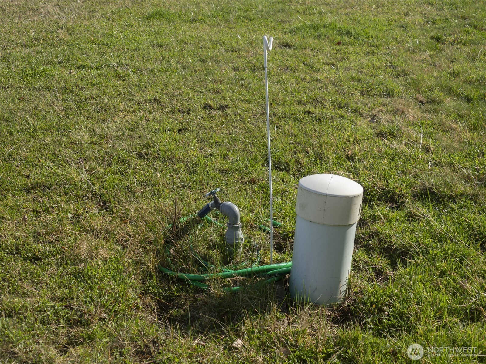 0 Cameron Road Sequim, WA 98382 - Photo 30 of 37 a view of a bathtub in a bathroom