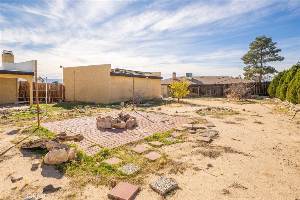 14580 Keota Road Apple Valley, CA 92307 - Photo 40 of 44