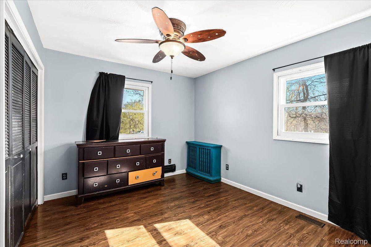 2810 Jewell Road Howell, MI 48843 - Photo 11 of 16 Gallery Image 11