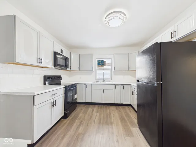 $179,900 | 422 South Hutchinson Avenue, Muncie, IN 47303