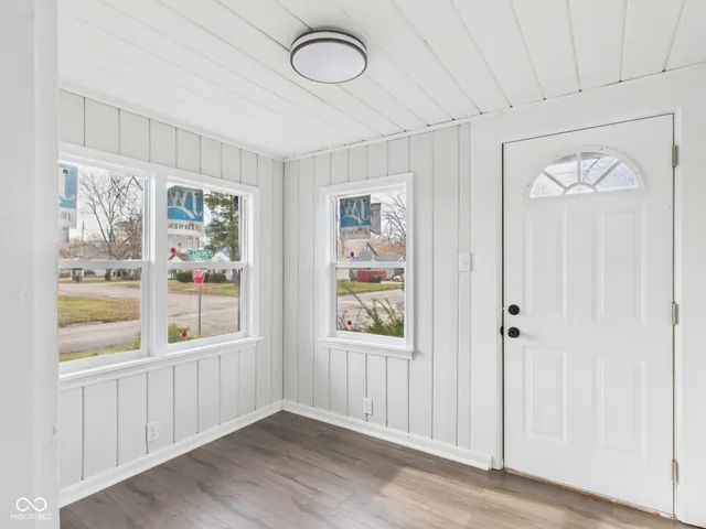 $179,900 | 422 South Hutchinson Avenue, Muncie, IN 47303