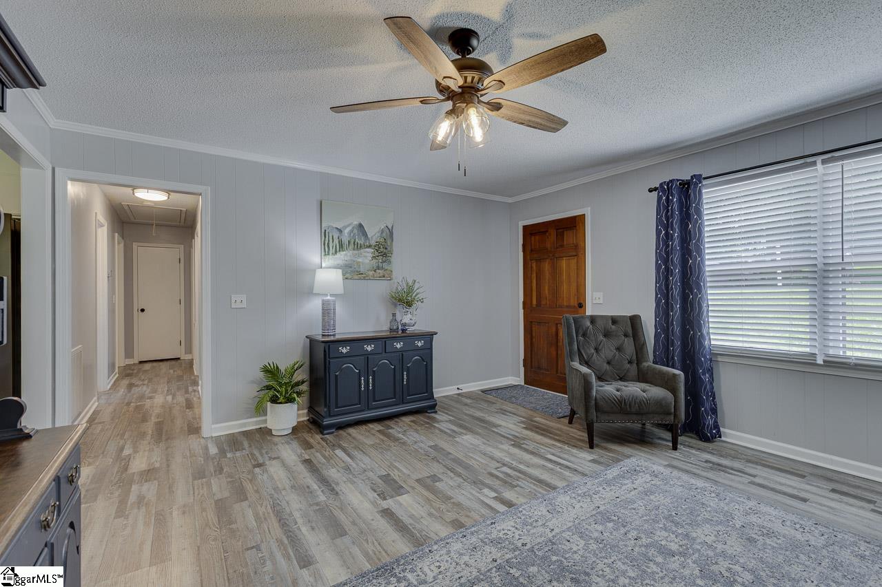 321 Springdale Avenue Liberty, SC 29657 - Photo 6 of 35
