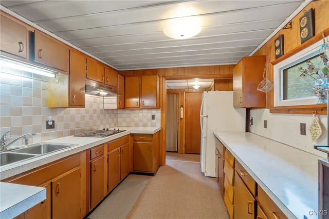 $220,000 | 8392 Tuttle Road, Bridgeport, NY 13030