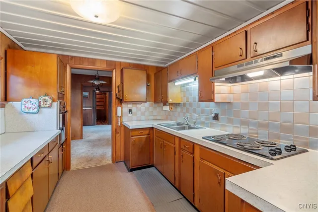 $220,000 | 8392 Tuttle Road, Bridgeport, NY 13030