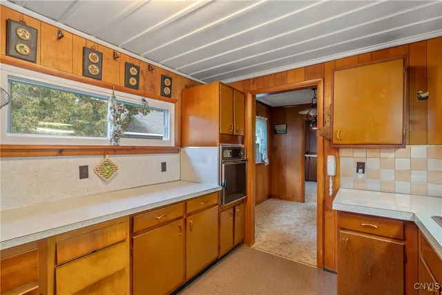 $220,000 | 8392 Tuttle Road, Bridgeport, NY 13030