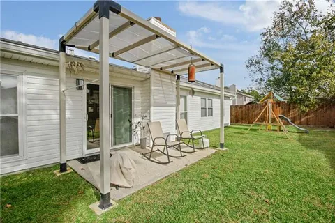 $310,000 | 122 Cedarwood Drive, Slidell, LA 70461