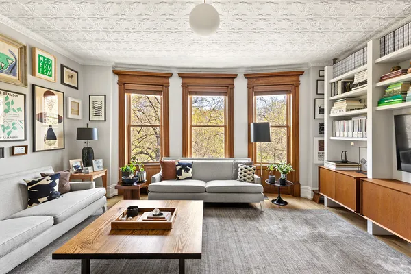 $2,500,000 | 86 Prospect Park West, Unit 3L | Park Slope
