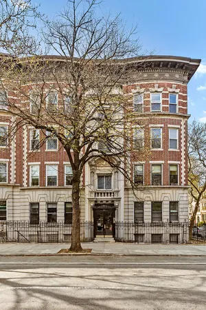 $2,500,000 | 86 Prospect Park West, Unit 3L | Park Slope