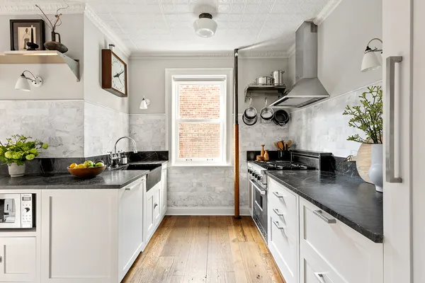 $2,500,000 | 86 Prospect Park West, Unit 3L | Park Slope