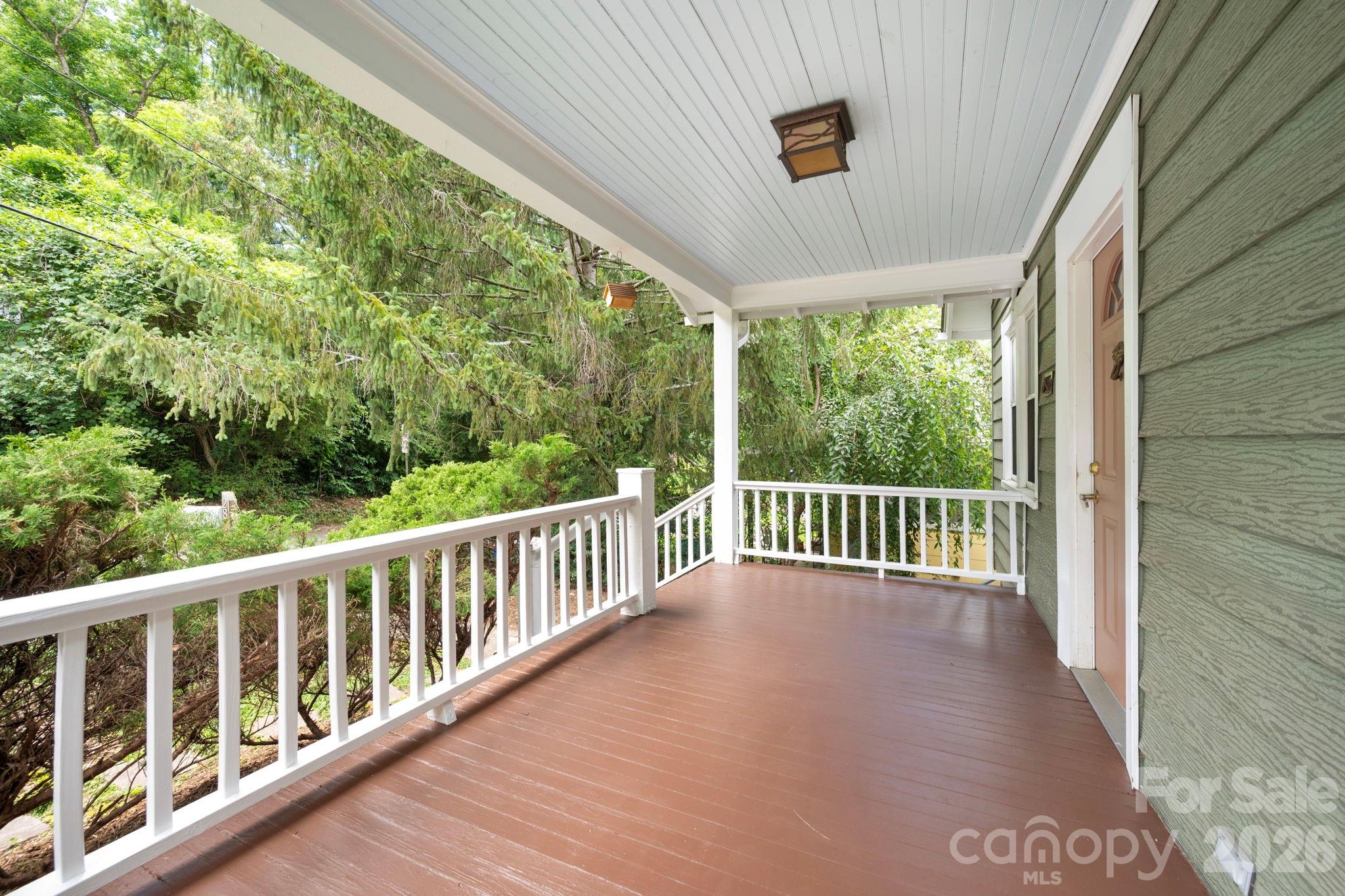 28 Chatham Road Asheville, NC 28804 - Photo 7 of 33