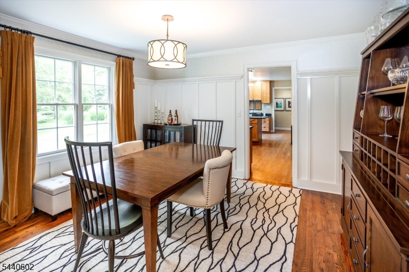 24 Brookfield Way Mendham, NJ 07945 - Photo 14 of 32