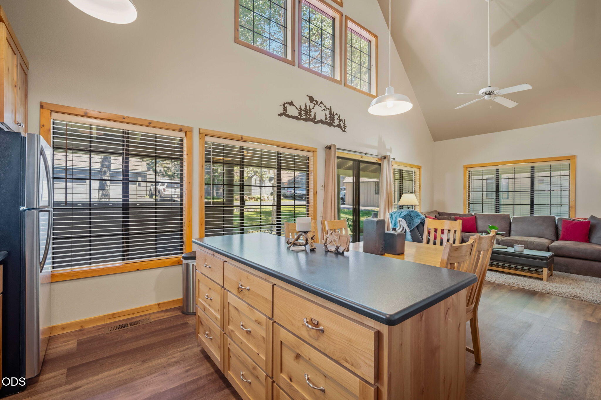 57499 Circle 4 Cabin Road, Unit 26 Sunriver, OR 97707 - Photo 18 of 44