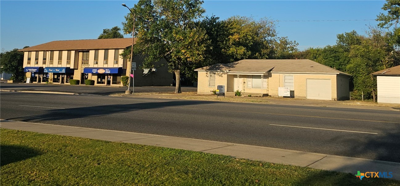 1606 South 31st Street Temple, TX 76504 - Photo 5 of 5 a front view of a house with a yard