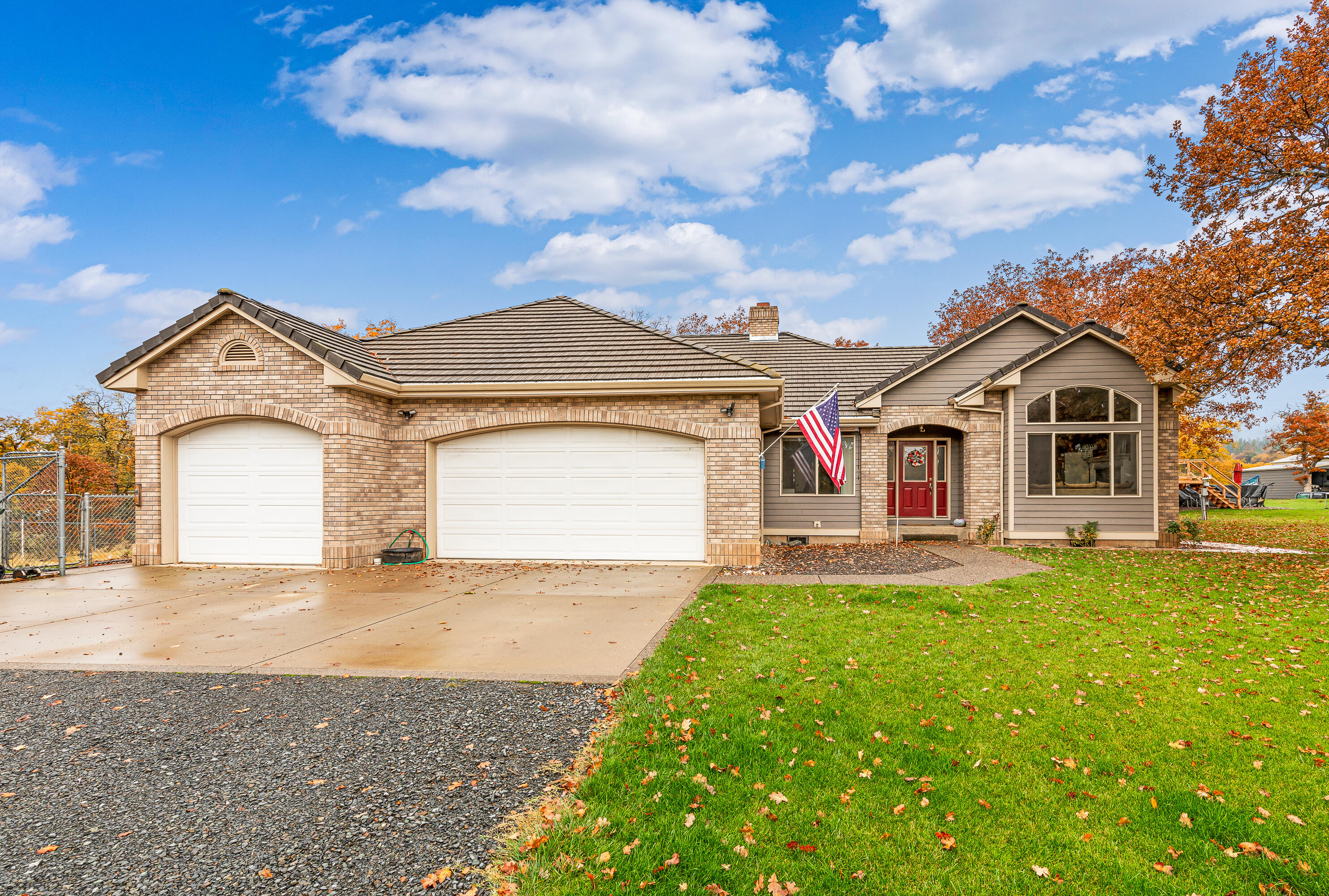 11381 Meadows Road White City, OR 97503 - Photo 1 of 46 1